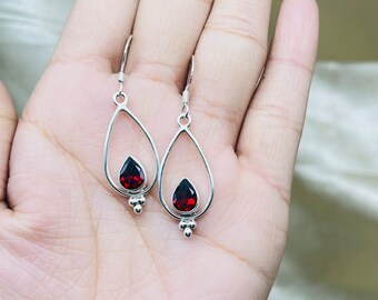 Natural Red Garnet Silver Earrings, Red Garnet Gemstone Dangle Drop Earrings For Women, Tear Drop Garnet Silver Earrings For Birthstone