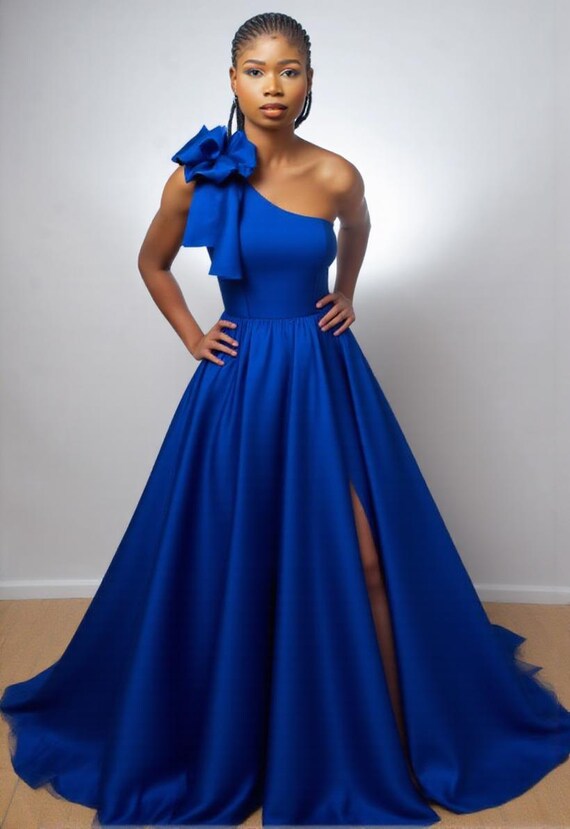 strapless open back dress Rent Lexi Carina Blue One Shoulder Maxi Dress main image 0