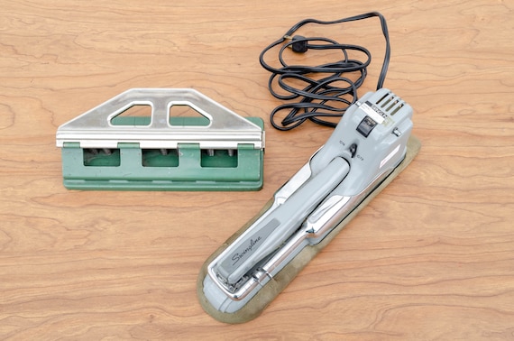 Vintage Swingline MODEL 66-A Automatic Electric Stapler / Hands Free Tool  for a Business or Home Office 