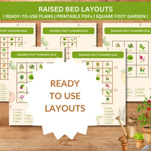 Pu&ograve; includere: Layout di pianificazione del giardino a piedi quadrati stampabili con illustrazioni di verdure ed erbe. I layout sono per aiuole rialzate di diverse dimensioni, tra cui 3x3, 3x6, 4x4, 8x2 e 8x4.
