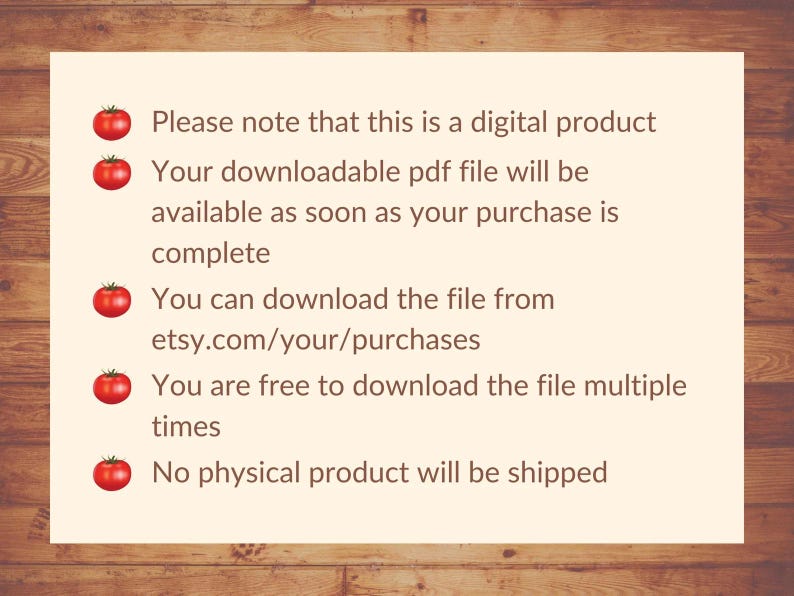 Op de afbeelding: Een cr&egrave;mekleurige kaart met tekst en tomatenillustraties op een houten achtergrond. De tekst vermeldt dat dit een digitaal product is, het PDF-bestand beschikbaar is na aankoop en kan worden gedownload van Etsy.