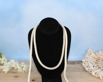 Vintage White Faux Pearl Lariat Necklace