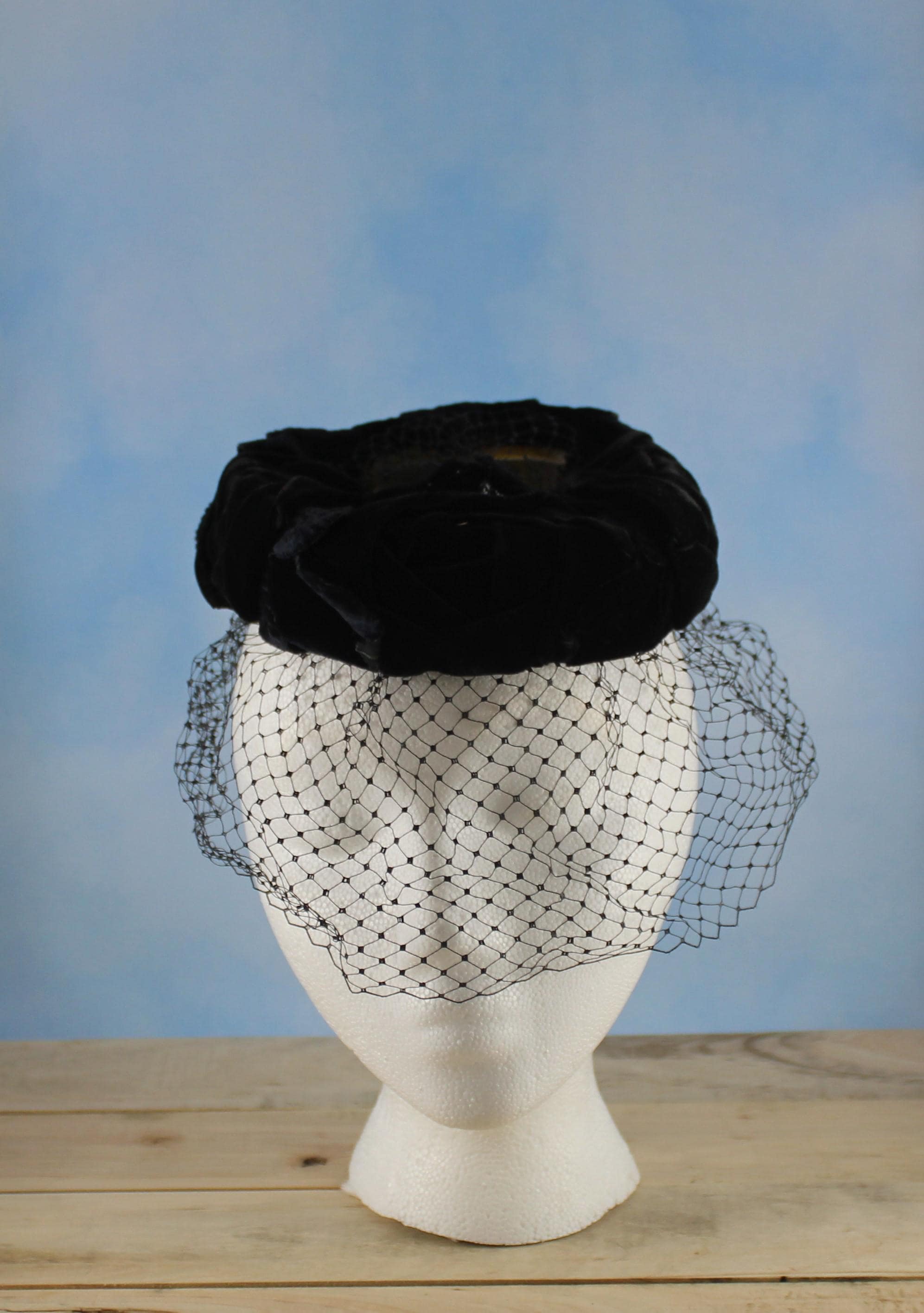 ピルボックス帽 - Etsy 日本