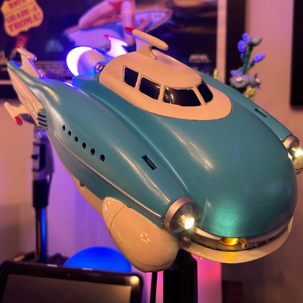 Handmade Vintage UFO Hot Rod Spaceship Lamp, sweet!