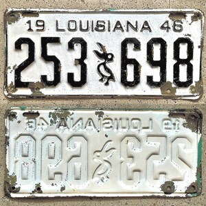 LAONIU Sasquatch Novelty License Plate - 6x12 Inch Retro Style Metal Car Tag Sign - View #2