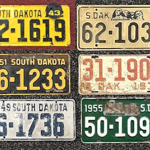 Vintage SOUTH DAKOTA License Plates – original antique auto tags