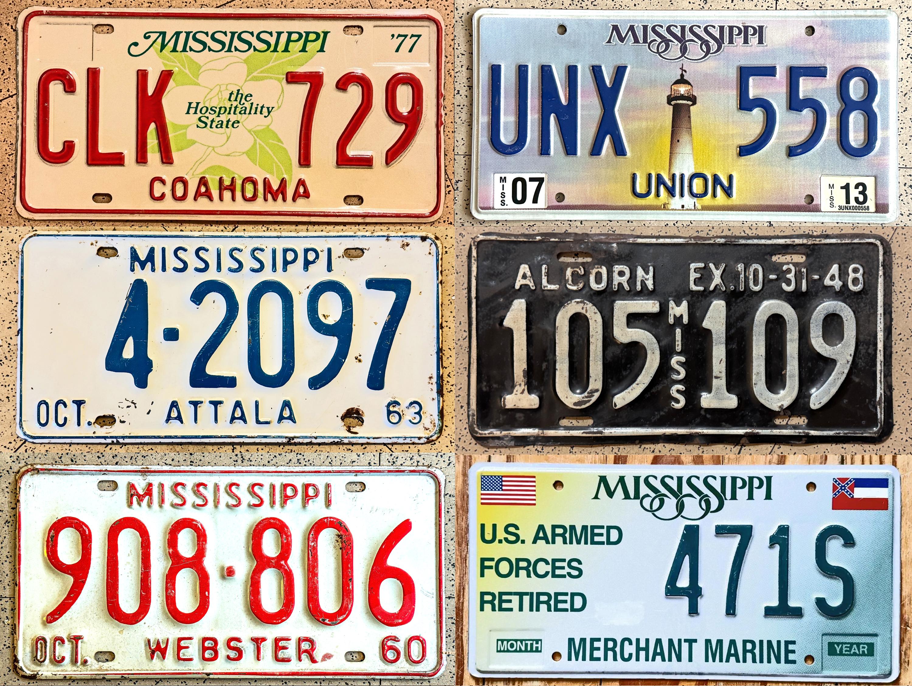 OPO 10 - Set Of 2 Metal License Plate Replicas Of The