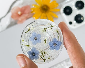 Dry Forget-me-not Phone Grip Holder, Dry Pressed Real Flower Phone Holder, Handmade Resin Phone Holder, Gift for teacher