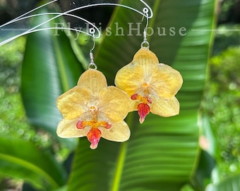 Real Phalaenopsis Orchid Dangle Earrings,Handmade Orchid Jewelry,Purple Floral Drop Earrings,Unique Botanical Earrings,Bridal Wedding Gift