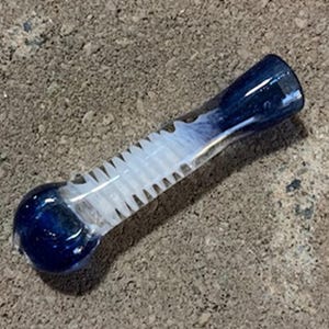 Chillum Glas-Pfeife Mundgeblasen, farbwechselnder Rauch Chillum Glas-Pfeife Motiv WSS10
