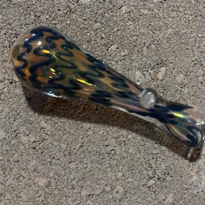 Chillum Glaspfeife Mundgeblasen, farbwechselnder Rauch Chillum Glaspfeifen Motiv WSS15