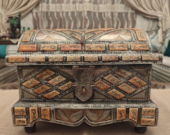 Vintage Moroccan Jewelry Box – Hand Carved Bone Inlay Keepsake Chest