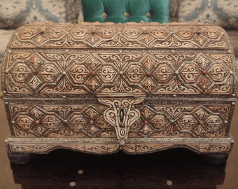 Vintage Moroccan Wooden Box: Hand-Engraved Bone Inlay & Coral