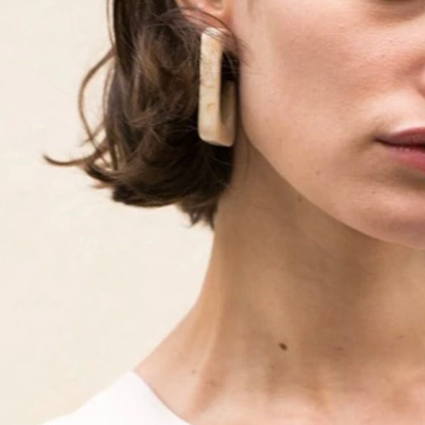 Cream Milky Modern Rectangular Acrylic Hoop Earrings