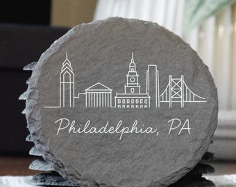 Posavasos de pizarra con el horizonte de Filadelfia, PA - Hechos a mano