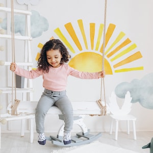Wandtattoo Sonne und Wolken, Kinderzimmer Aquarell Wandtattoo, Wandaufkleber Sonne, Kinder Gelb, Sonnenschein Wandsticker Schälen und Aufkleben