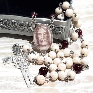 HOLY FACE of Jesus Chaplet, Shroud Image Glass Inlay Center, Natural Howlite-Style Beads, w/Instruction, Chaplet of the Holy Face, Holy Face