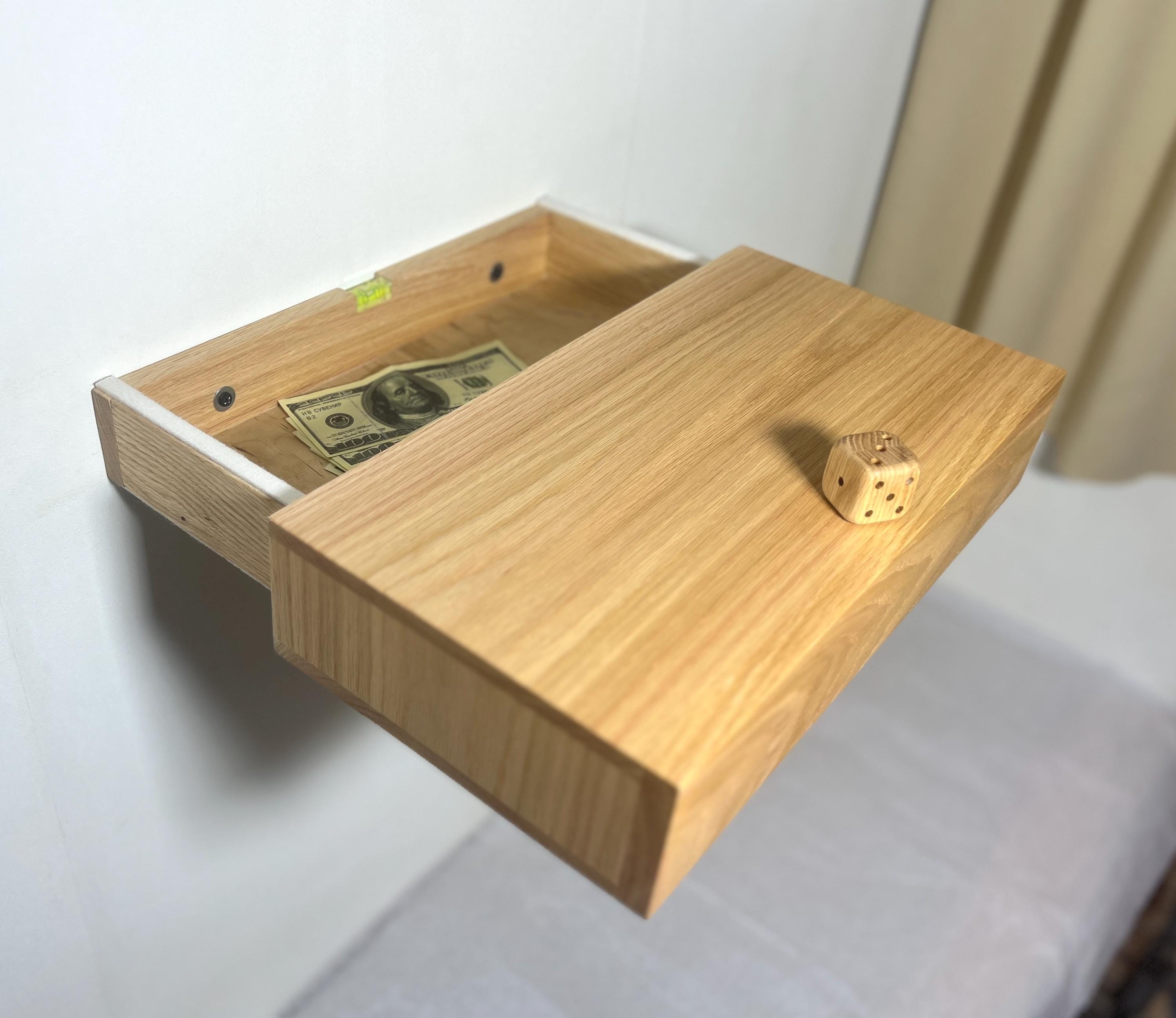 Armoire à Pistolet Dissimulée Drapeau TX – RFID, Serrure Cachée, Murale, Bois érable – NEUF