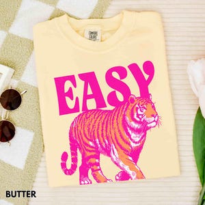 Easy Tiger Shirt, Comfort Colors® Distressed Tiger Tee, Vintage Tigers Shirt, Easy Tiger Tshirt, Retro Tiger Tee, Easy Tiger T-shirt Bild 6