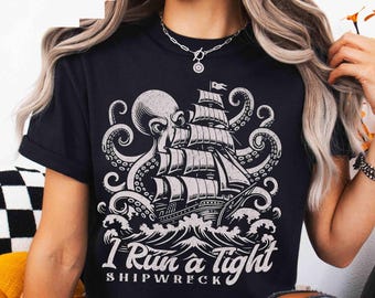 Comfort Colors I Run a Tight Shipwreck, Mom Shirt, Unhinged Mom T-Shirt, Comfort Colors Mom Shirt, Funny Mama Shirt, Mother Day Gift