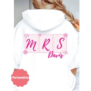 Custom Mrs Sweatshirt, Mrs Last Name Zip Up Hoodie, Personalized Bride Gift, Honeymoon Sweatshirt, Bride Zip Up, Wedding Hoodie, engagement