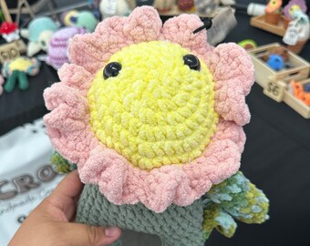 Flower Lady | Crochet Flower | Crochet items | Finished Products | Crochet Garden Item | Garden Crochet| VidaCrofty
