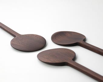 A Wooden Spoontula