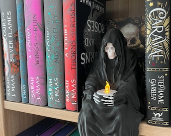 Sitting Grim Reaper Tealight – Haunting Halloween Shelf Decor – Glow Face Skeleton Ornament – 3D Printed Creepy Figure