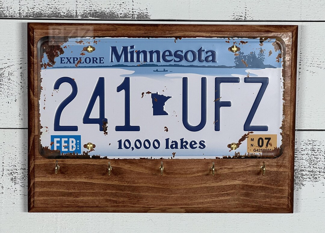 Minnesota- 10,00 Lakes- License Plate Key Holder - Etsy