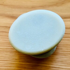 Barra acondicionadora de uso diario, cuidado del cabello, cabello completo sin peso, sin parabenos ni sulfatos, ecológico, fortalecedor para todo tipo de cabello.