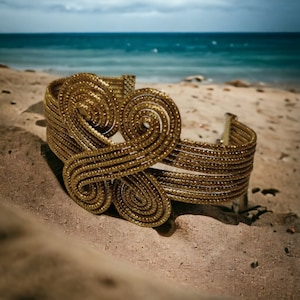 Golden Grass Capim Dourado Handmade Bracelet from Brazil - Eco-Friendly Jewelry