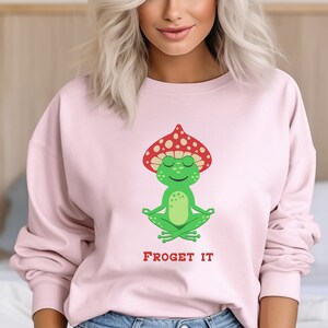 Niedliches Anime-Pilz-Frosch-Meditations-Rosa-Rundhals-Sweatshirt, finden Zen mit &#39;Froget it&quot;, ästhetischer Frosch, Geschenk für Froschliebhaber