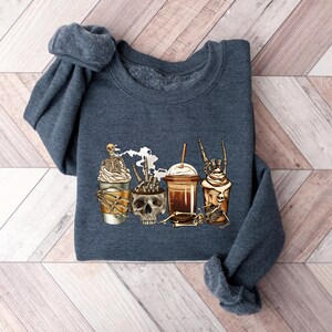 Skeleton Coffee Sweatshirt,Halloween Skull Shirt,Skull Coffee Cups,Halloween Coffee,Pumpkin Spice Shirt,Skull Costume,Halloween witches Tee Bild 5