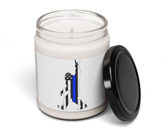 ビッグフット シン ブルー ライン 香り付きソイキャンドル - 9 オンス - 法執行機関支援ギフト - 9 種類の香り - 警察への感謝の気持ちを込めた装飾