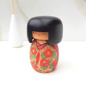 高見沢一夫作の希少なヴィンテージ創作こけしです。 12cm