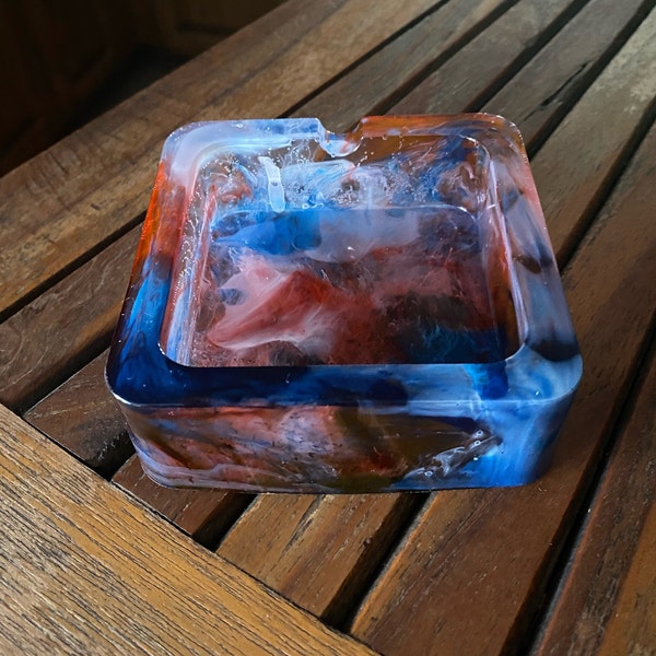 Ashtray Resin Square | Red White Blue | Gift for Smoker | Ash Tray Smoking | Handmade Home Decor | 420 Smoke | Man Cave | Patriotic Ashtray