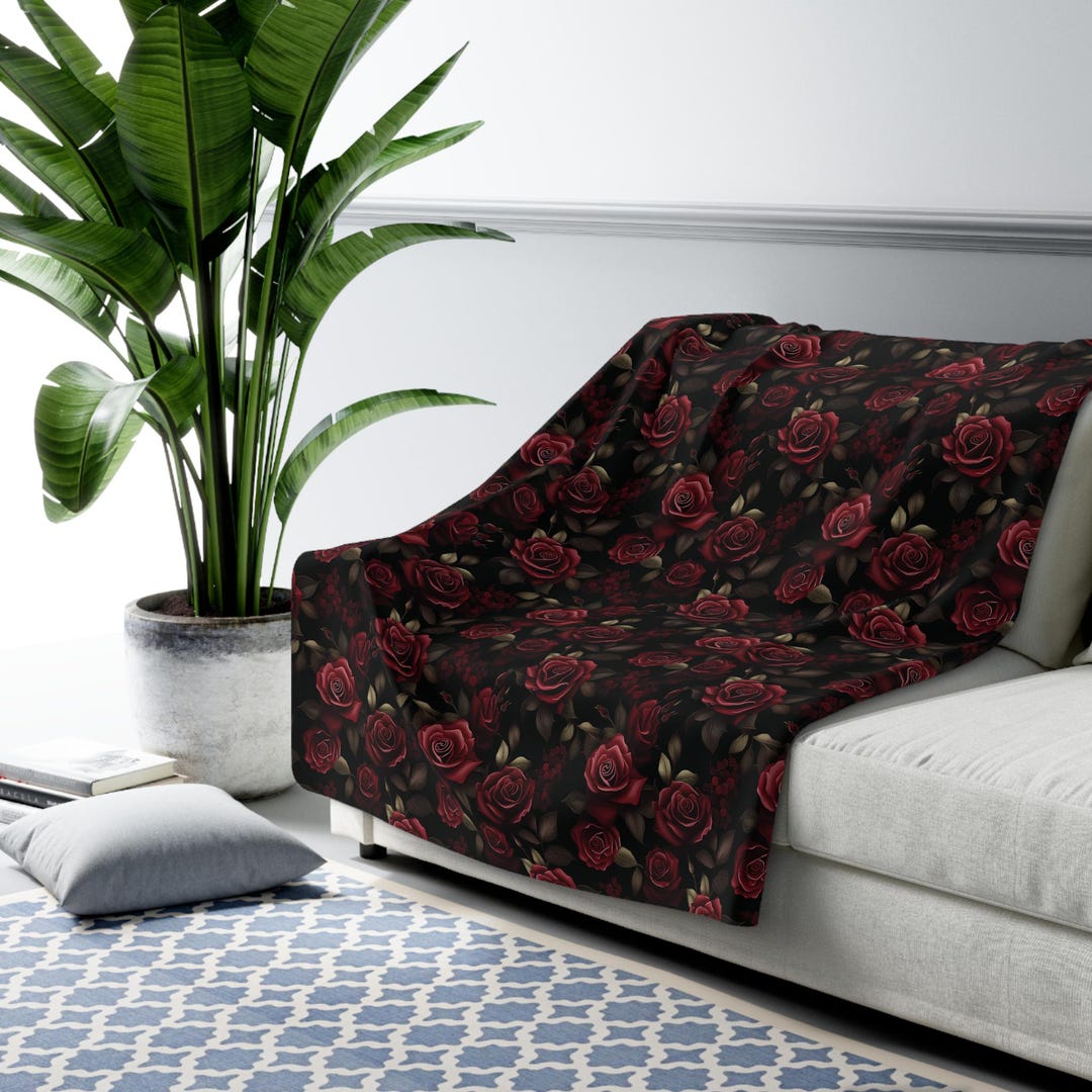 Dark Red Roses Sherpa Blanket | Vintage Floral Throw, Cozy Rose Pattern ...