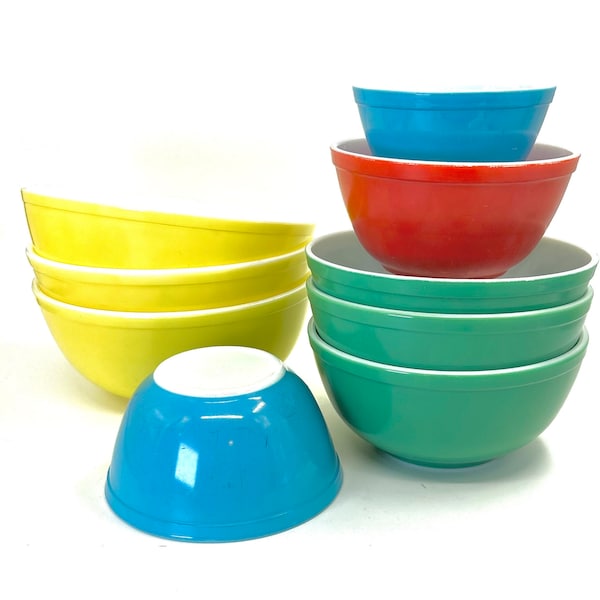 Iconic PYREX primary bowls/ open stock /1940/ yellow/green/red/blue