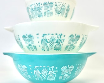 Amish Butterprint Pyrex /444 Cinderella bowls/ 402 bowl.  Each piece sold separately