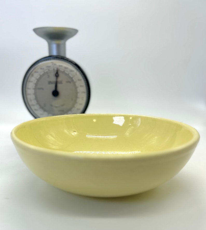 Lu Ray Pastels Vintage Yellow Serving / Salad / Pasta Bowl / 193050