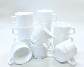 ミッドセンチュリー アルコパル フランス ミルクガラス コーヒーマグ / 積み重ね可能 / 4 個セットで販売