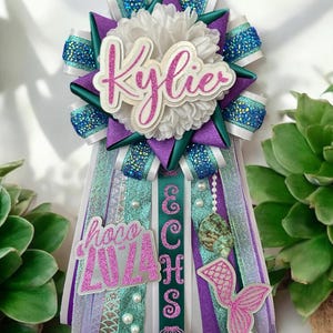 Mini Mum for Graduation, Baby Shower, Homecoming, Sports