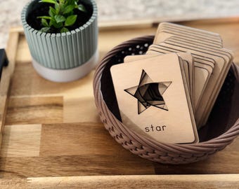 Wooden Montessori Shape Puzzle: Natural Wood Sorting Cards