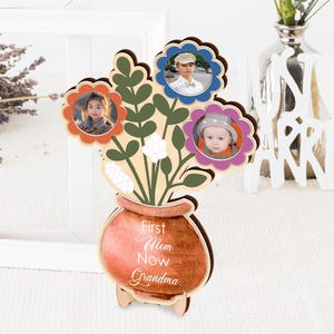 Placa floral personalizada First Mom Now Grandma com fotos, lembrança personalizada, presente de dia das mães, presente de amor de mãe, presente exclusivo para avó