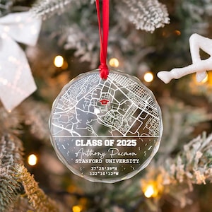 Adorno de cristal con mapa del campus personalizado, regalo de graduación con mapa universitario personalizado, adorno de la clase de 2025, regalo de graduación de secundaria para él y ella