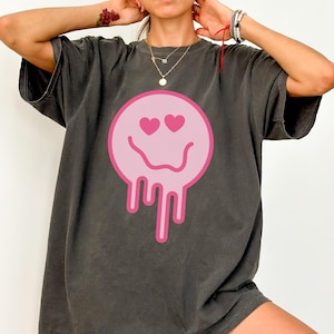 Drippy Smiley Face Comfort Colors T-Shirt,Melting happy face,smiling face tee, Happy face comfort colors, retro smiley face,neon happy face