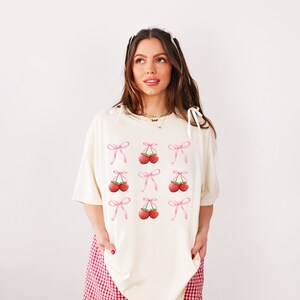 Cute Strawberry Coquette T-Shirt,Comfort Colors,Summer Strawberry Shirt,Coquette Aesthetic,Pink Bow Shirt,Strawberry Aesthetic,Cottagecore