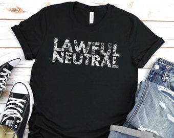Camiseta unisex de D&D de alineamiento neutral legal, camiseta de DnD, regalo para frikis, regalo para gamers, camiseta genial para fans de los juegos de rol de fantasía