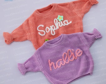 Sweat prénom brodé fille, pull tricoté sur mesure pour nouveau-né, pull pour tout-petit aux couleurs confort, cadeaux personnalisés pour bébé