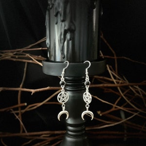 Pentagram, Pentacle, Crescent Moon, Black onyx stone, drop earrings for the every day witch, pagan, wiccan, or gothic. Celestial Jewelry